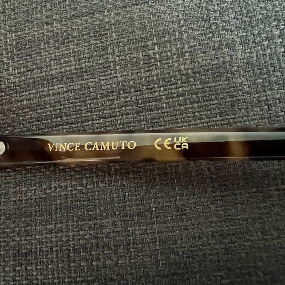 NWT VINCE CAMUTO SUNGLASSES EYEWEAR ACCESSORY - Picture 8 of 14